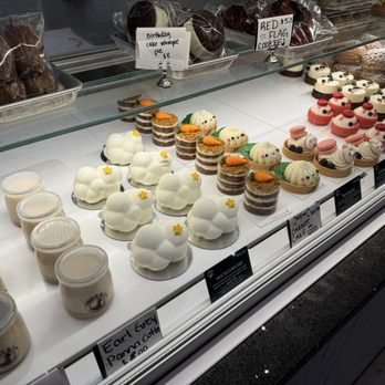 Bibble & Sip - Entremet cakes and panna cottas - Coffee & Tea Near Me - New York, New York Bibble & Sip - Entremet cakes and panna cottas - Coffee & Tea Near Me - New York, New York