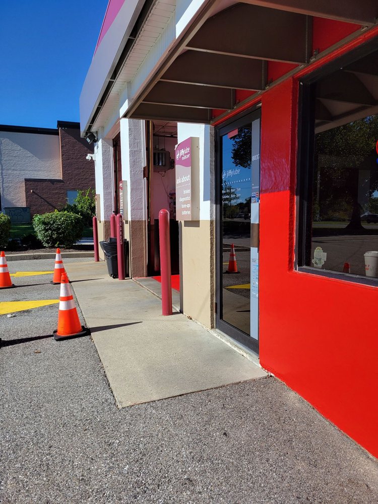 JIFFY LUBE Updated September 2024 26 Photos & 30 Reviews 8037