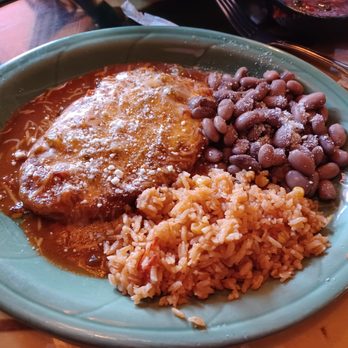 Burrito Vaquero - Small Plate - Chili Relleno with rice and whole pinto beans - $9.95 - Mexican Near Me - Roseburg, Oregon Burrito Vaquero - Small Plate - Chili Relleno with rice and whole pinto beans - $9.95 - Mexican Near Me - Roseburg, Oregon