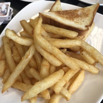 Triple Berry Cafe - Breakfast & Brunch Near Me - Crystal Lake, Illinois Triple Berry Cafe - Breakfast & Brunch Near Me - Crystal Lake, Illinois