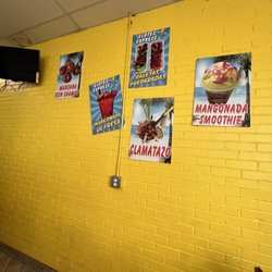 Elotes Express - Inside view