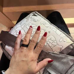 Q Nail & Spa