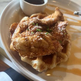 Blush Restaurant & Bakery - Chicken and Croffle - Breakfast & Brunch Near Me - San Antonio, Texas