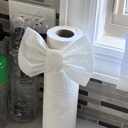 Sparkly Maid Chicago - BOW PAPER TOWEL