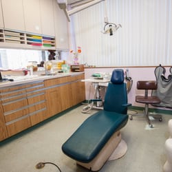 Honolulu Keiki Dental - State of the art treatment/exam room.