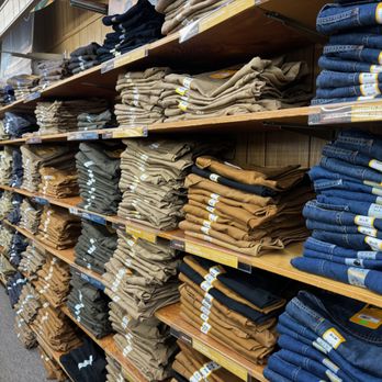 Fussell's Shop For Men & Boys - Men's Clothing Near Me - Dickson, Tennessee Fussell's Shop For Men & Boys - Men's Clothing Near Me - Dickson, Tennessee