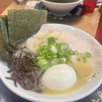 Ikkousha Chicken Ramen - Chicken ramen - shio - Ramen Near Me - Toronto, Ontario Ikkousha Chicken Ramen - Chicken ramen - shio - Ramen Near Me - Toronto, Ontario