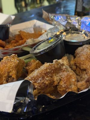 Wing Bar by null