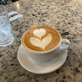 Belgian Waffle Boutique - Latte - Waffles Near Me - Cancún, ROO