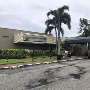 Chart House - Exterior - Seafood Near Me - Melbourne, Florida
