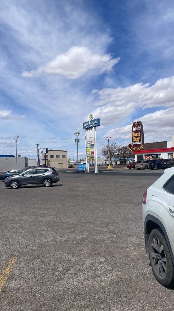 D’BROW EYEBROW THREADING &BEAUTY Updated May 2024 6130 Montana Ave