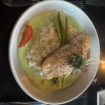 Hyde Tap and Lounge - Salmon - New American Near Me - Richland, Washington Hyde Tap and Lounge - Salmon - New American Near Me - Richland, Washington