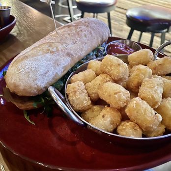 Replay Andersonville - Steak sammich - American Near Me - Chicago, Illinois