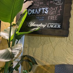 Nino's Lakewood Park - Bogo drafts from 2-4 pm Sunday thru Friday !