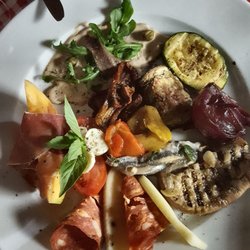 La Trattoria - Antipasti Misto  (Variation von kalten Vorspeisen)