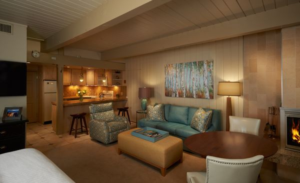 Aspen Square Condominium Hotel by null