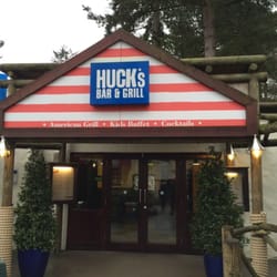 Hucks American Bar and Grill - Entrance