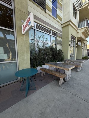 Sweetfin Poke Santa Monica by null