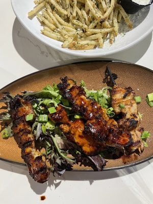 Market On Main by null