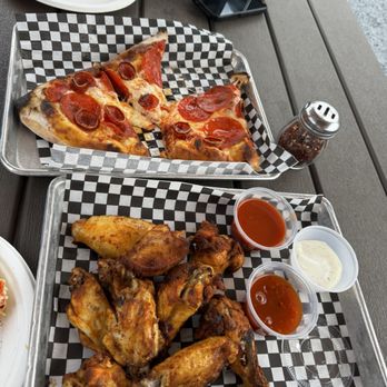 Formula Brewing - Pepperoni cups and wings - Beer Gardens Near Me - Issaquah, Washington