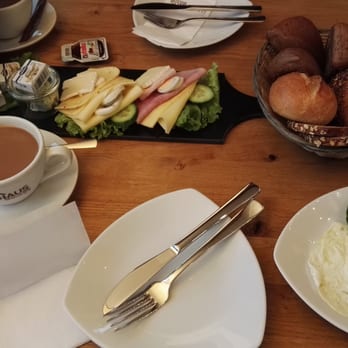 BackHaus Heislitz - Cafes Near Me - Kriftel, HE