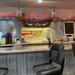 Pop A Top Saloon & Café - Sweet dinner