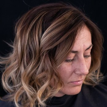 Grace's Chair - Hand painting hair color is one of my favorite things to do in the salon! - Hair Salons Near Me - Lincoln, Illinois Grace's Chair - Hand painting hair color is one of my favorite things to do in the salon! - Hair Salons Near Me - Lincoln, Illinois