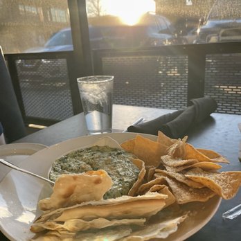 Yard House - Four Cheese Spinach Dip - New American Near Me - Irving, Texas Yard House - Four Cheese Spinach Dip - New American Near Me - Irving, Texas