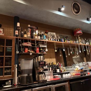 Angeline's Louisiana Kitchen - The Bar - Cajun/Creole Near Me - Berkeley, California Angeline's Louisiana Kitchen - The Bar - Cajun/Creole Near Me - Berkeley, California