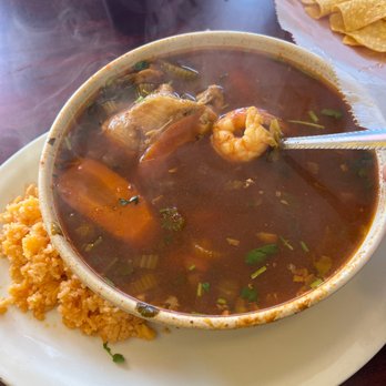 El Chaton - Caldo de Pescado y Cameron. Fish and shrimp soup. - Mexican Near Me - Wichita Falls, Texas El Chaton - Caldo de Pescado y Cameron. Fish and shrimp soup. - Mexican Near Me - Wichita Falls, Texas