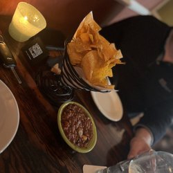Perro Salado - Chips & Salsa