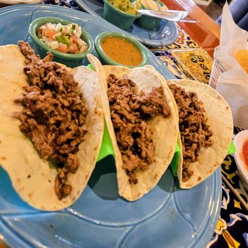 El Salto Mexican Restaurant - Carne Asada Tacos, add cheese guacamole and sour cream - Mexican Near Me - Chesterfield, Missouri