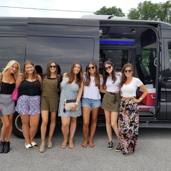 B Z Transportation - Winetour - Limos Near Me B Z Transportation - Winetour - Limos Near Me
