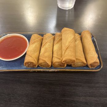 Dong Ting Spring - egg rolls - Chinese Near Me - Thousand Oaks, California
