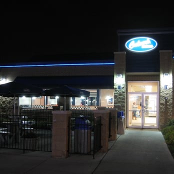 Culver's - Outside Culver's - Burgers Near Me - Lombard, Illinois Culver's - Outside Culver's - Burgers Near Me - Lombard, Illinois