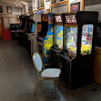 Cruisers Pizza - Pizza Near Me - Packwood, Washington