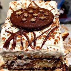 Oliviero's Pizzeria and Ice Cream - Cake pan di stella