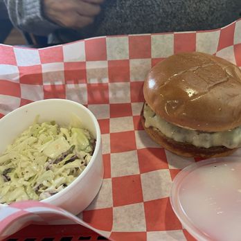 Caribbean smokehouse - Hamburger with coleslaw - Caribbean Near Me - Mountain Top, Pennsylvania Caribbean smokehouse - Hamburger with coleslaw - Caribbean Near Me - Mountain Top, Pennsylvania