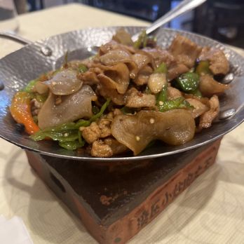 Hunan House - House Special Sauté Pork - Chinese Near Me - Sunnyvale, California Hunan House - House Special Sauté Pork - Chinese Near Me - Sunnyvale, California