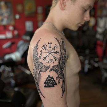 Vulcan Tattoo - Piercing Near Me - Porto, 13 Vulcan Tattoo - Piercing Near Me - Porto, 13