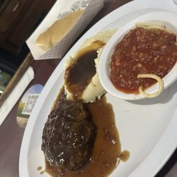 Fergie's Bar & Restaurant - Salisbury Steak, mashed potatoes with gravy, spaghetti with meat sauce, home made bread! Freaking amazing!