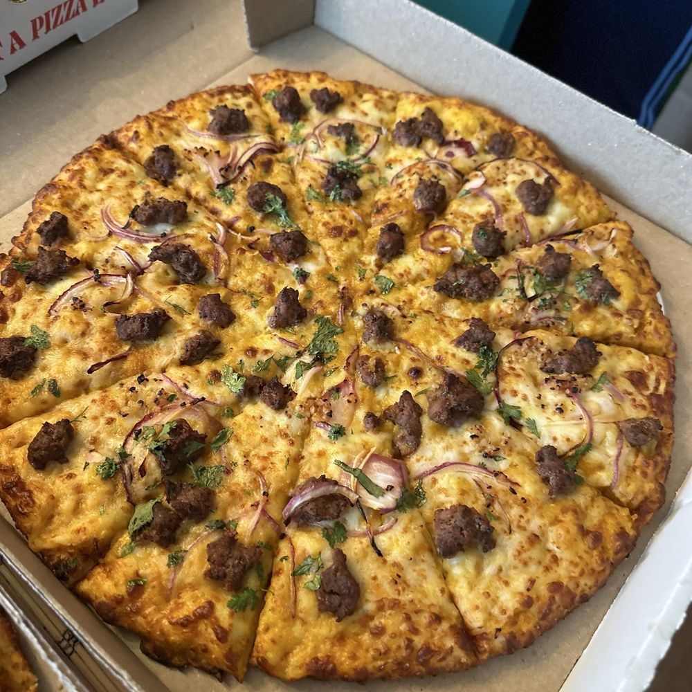 Curry Pizza House San Mateo - NEW Lamb Kabob Pizza (Halal) - Chicken Wings Near Me - San Mateo, California