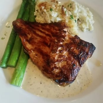 Artie's - Smoked salmon with cheesy potatoes and asparagus - American Near Me - Fairfax, Virginia