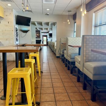 Showmars - Pineville - Seating - Greek Near Me - Charlotte, North Carolina Showmars - Pineville - Seating - Greek Near Me - Charlotte, North Carolina