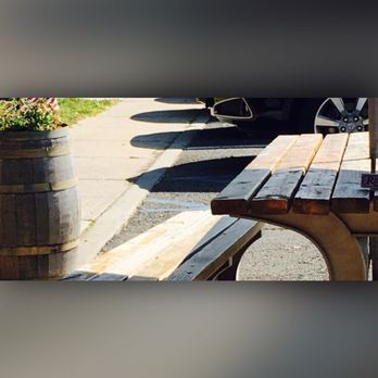 Hudson Social - Hold Up. Wait A Minute. And Excuse You. What Gives You Or Any Business, The Right To Tag Customer Photo(s) As Your Own? Recheck Yourself! - New American Near Me - Dobbs Ferry, New York