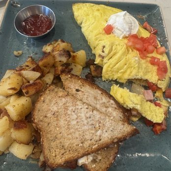 First Watch - Omelette - Breakfast & Brunch Near Me - Oak Brook, Illinois
