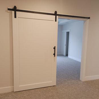JonDorr Barndoors - Basic painted Shaker style panel door - Door Sales/Installation Near Me - Portland, Oregon JonDorr Barndoors - Basic painted Shaker style panel door - Door Sales/Installation Near Me - Portland, Oregon