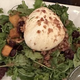 Burrata salad