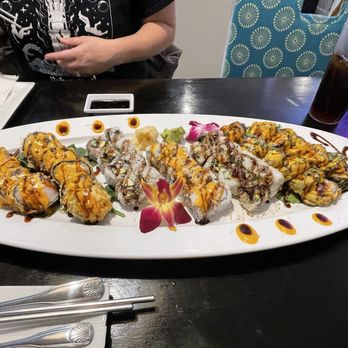 Sushi Nami - 16. Bam Bam Roll 17. Bama Roll 17. Yummy Roll 11a. BBQ Eel with Avocado Roll 15a. Shrimp Tempura with Avocado and Eel Sauce Roll - Sushi Bars Near Me - Kansas City, Missouri
