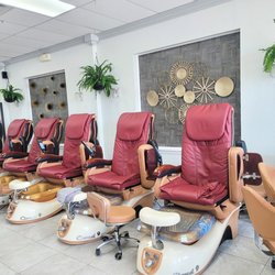 Sakura Nails and Spa